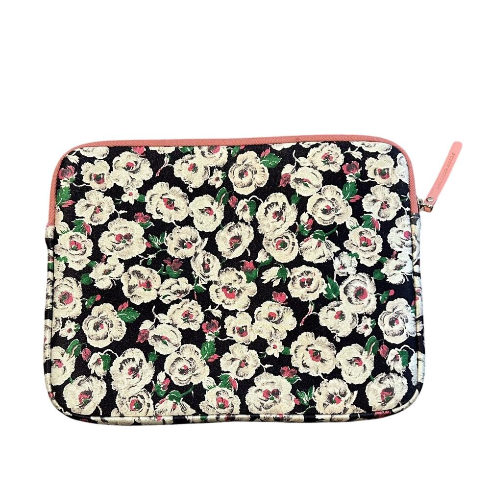 Small Juicy Couture Floral Ipad/Device Case - Picture 2 of 4